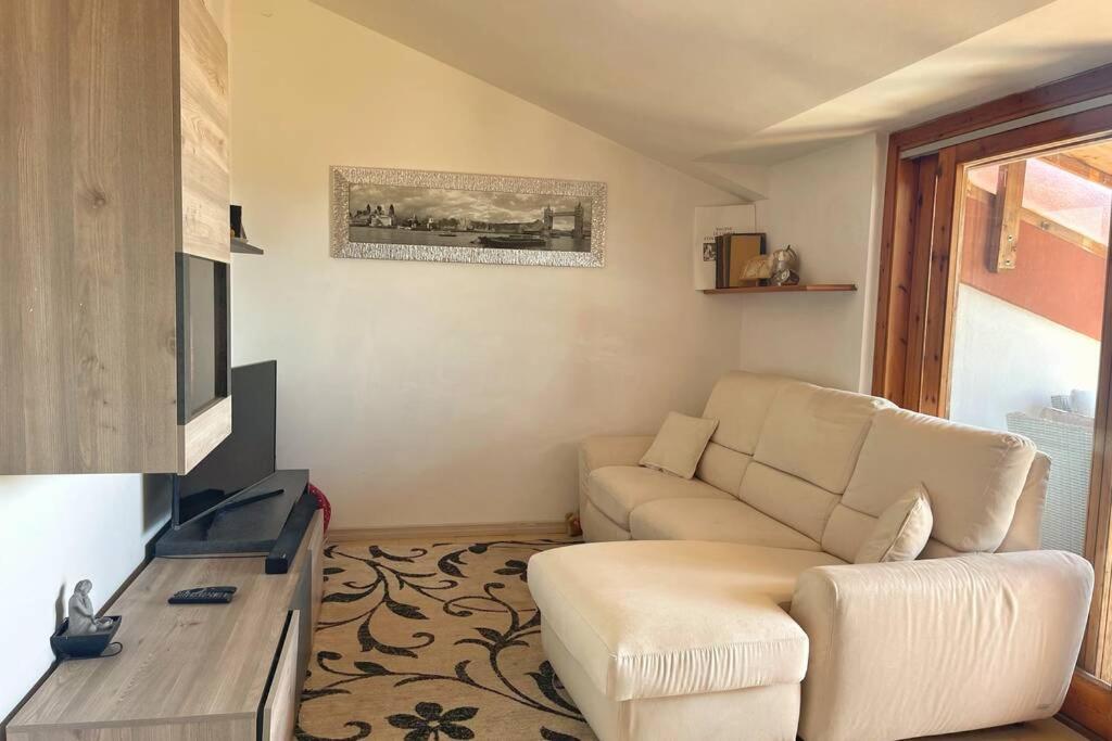 Relax Sea View Attic Apartment Quartu SantʼElena Екстериор снимка